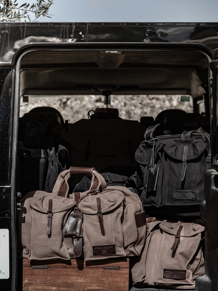 Nomad Daybag - Khaki