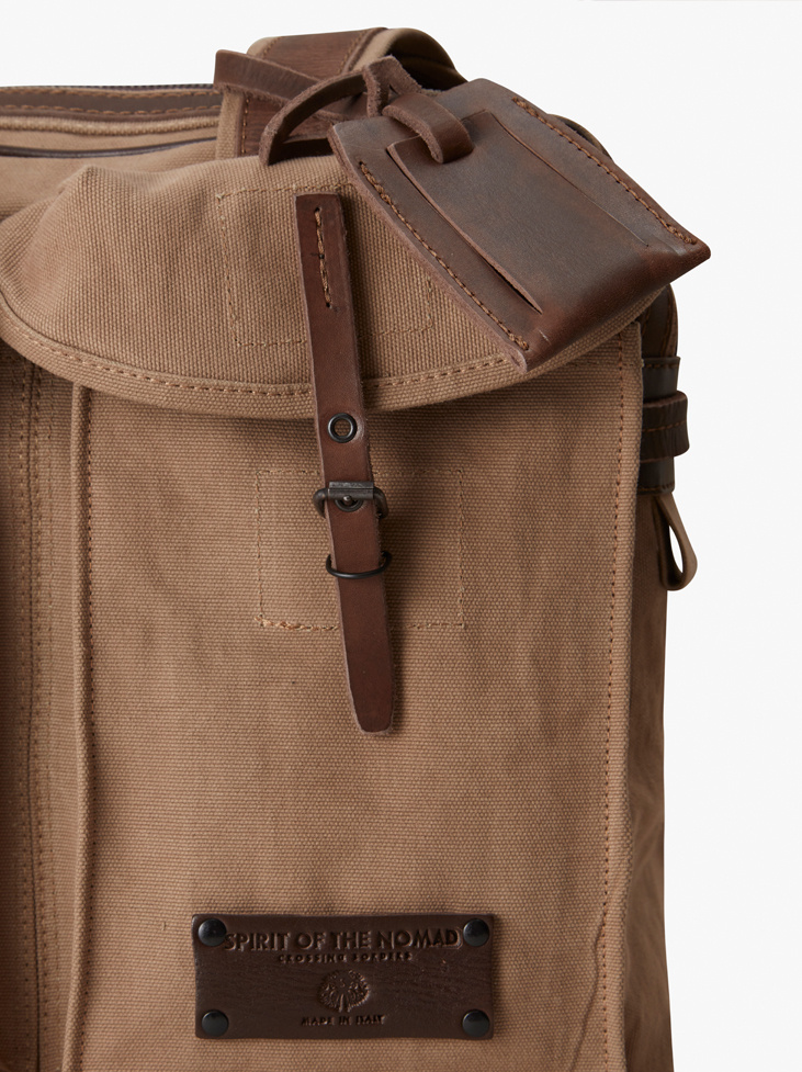 Nomad Daybag - Khaki