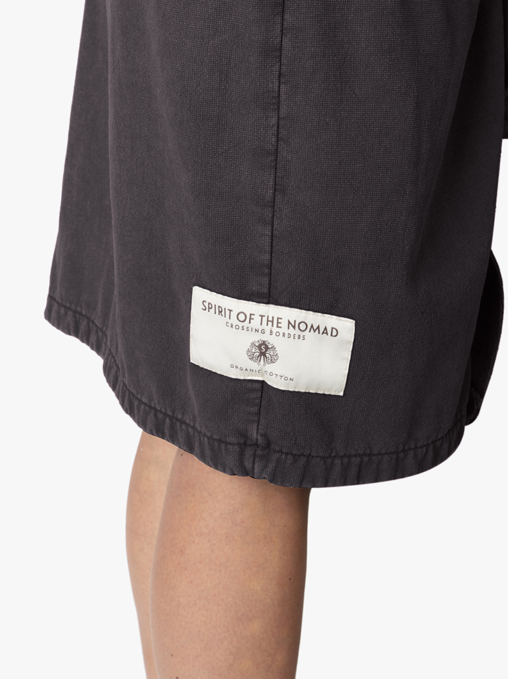 Spirit of the Nomad Bademantel mit Kapuze Onyx Black